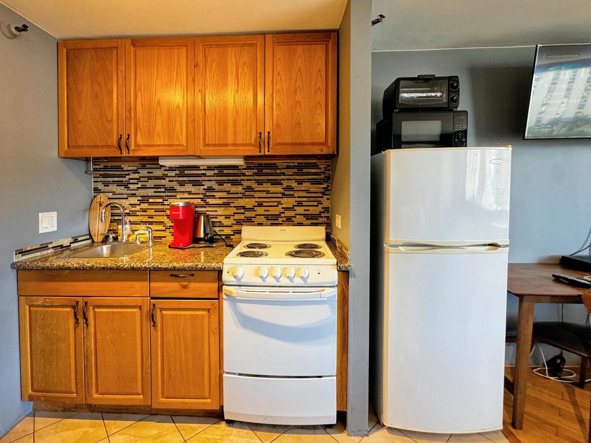 Waikiki Studio Steps To Beach-Mall Free Parking-Wifi Honolulu Exterior photo